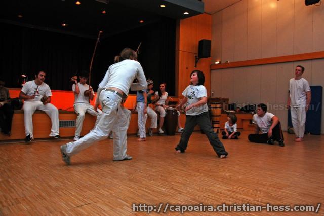 20100316-183251-Capoeira-Kids_FZH_Linden_Grosse_Gruppe