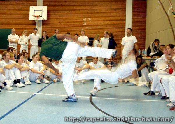 2003-11-29 18-56-39 - Batizado