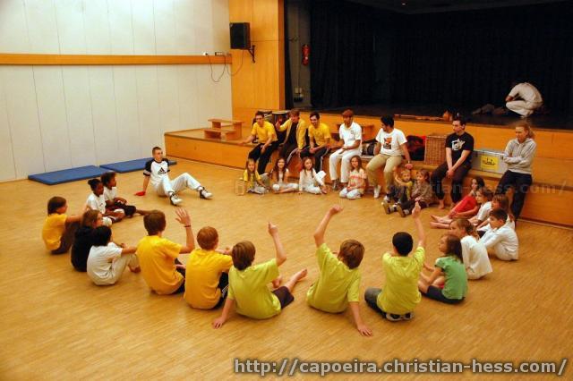 20101214-170150-Nikolaus-Capoeira