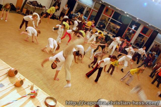 20101214-171125-Nikolaus-Capoeira