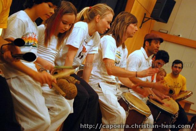 20101214-173408-Nikolaus-Capoeira