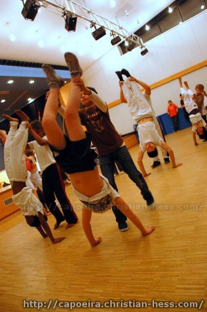 20101214-181154-Nikolaus-Capoeira