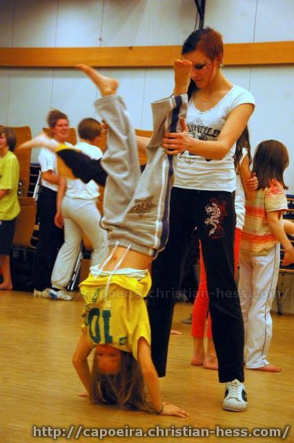 20101214-181634-Nikolaus-Capoeira