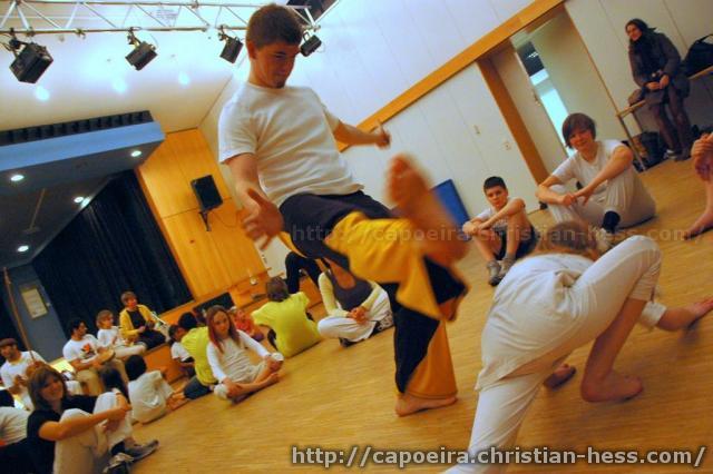 20101214-183318-Nikolaus-Capoeira