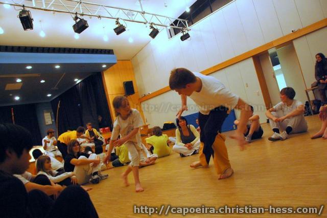 20101214-183332-Nikolaus-Capoeira