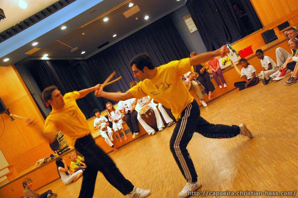 20101214-173642-Nikolaus-Capoeira0