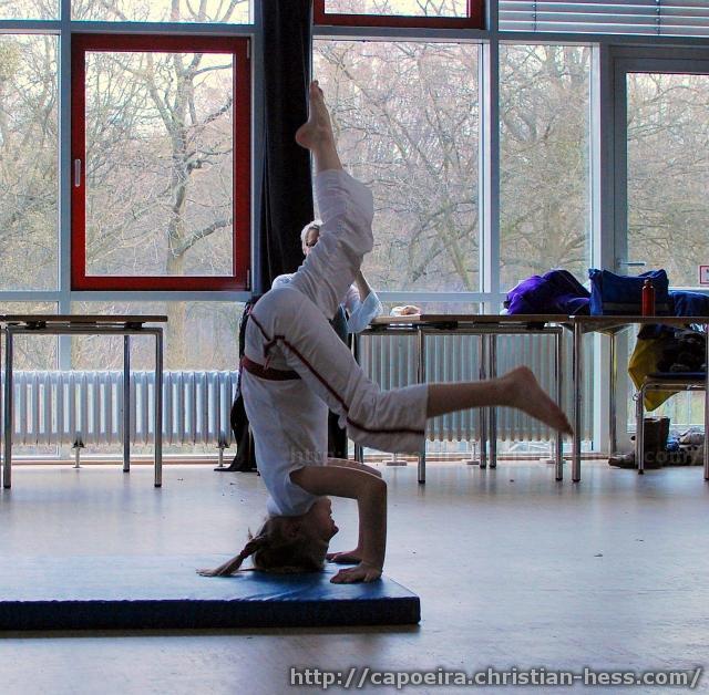 2012-03-20 - 17-10-30 - Oster-Capoeira 2012